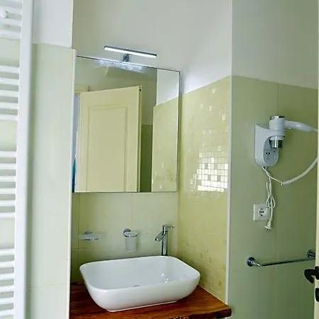 Bed & Breakfast La Corte Di Maria 3*